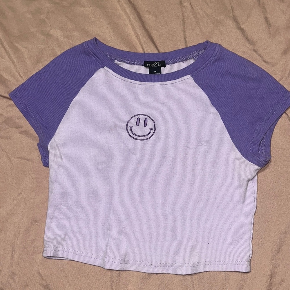 Rue 21 short sleeve crop top